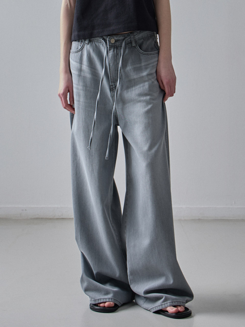 24NEW★FACADE PATTERN★classic tapered denim Designer fashion, Seoul-fully created | W Concept